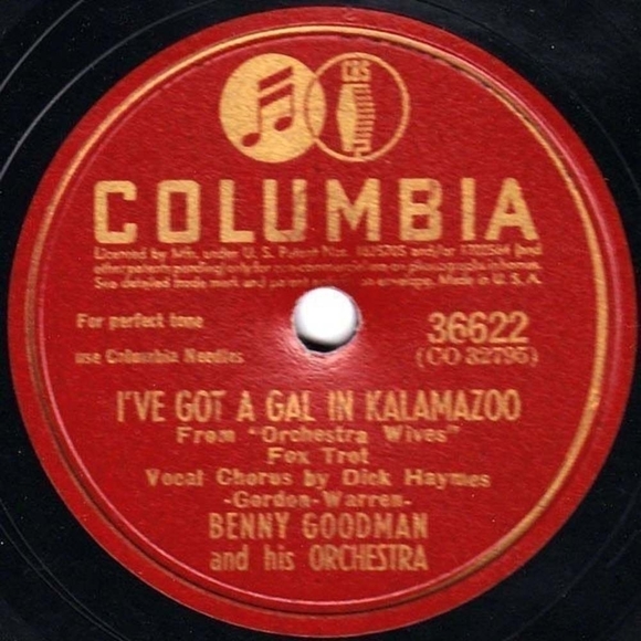 LP Benny Goodman & His Orchestra - I've Got A Gal In Kalamazoo /Serenade In Blue - Picture 1 of 3